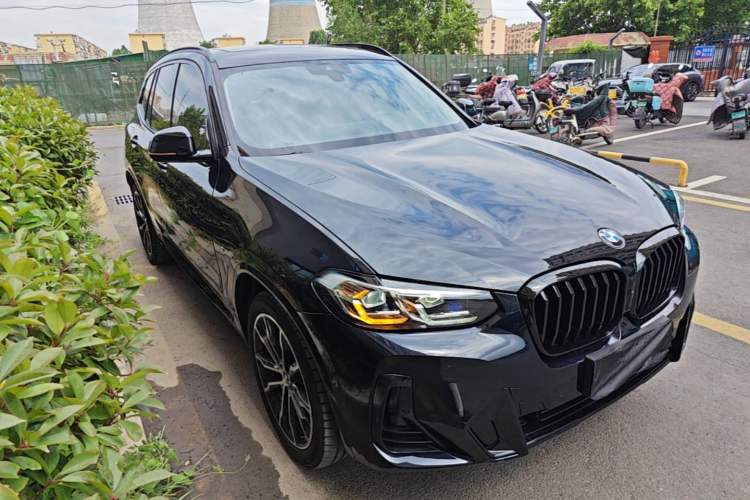 Used BMW X3 2023 xDrive30i Luxury Edition M Night Sky Package Front Right 45 Deg