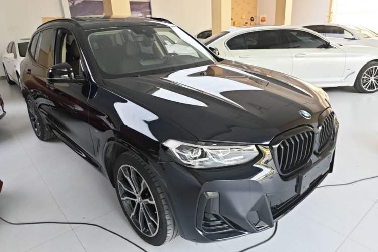 Used BMW X3 2023 xDrive30i Leading Model M Night Edition Package Front Right 45 Deg