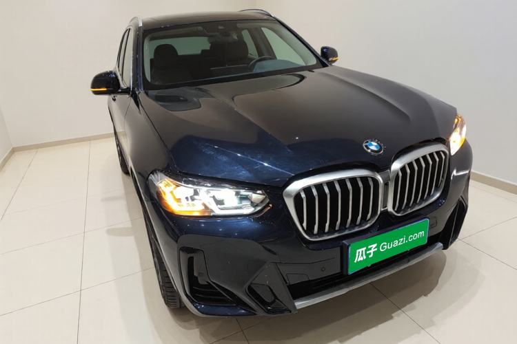 Used BMW X3 2023 xDrive25i M Sport Package Front Right 45 Deg