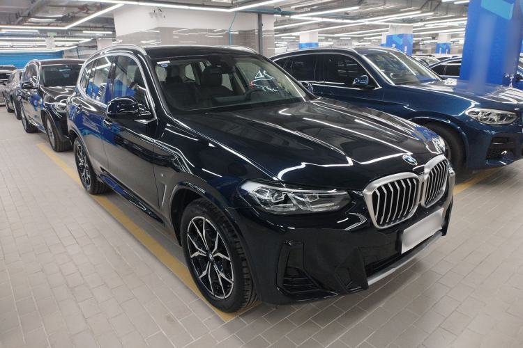 Used BMW X3 2023 xDrive25i M Sport Package Front Right 45 Deg