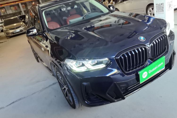 Used BMW X3 2023 Restyled xDrive30i Leading Edition M Night Sky Package Front Right 45 Deg