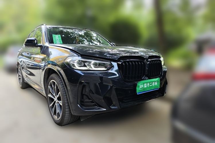 Used BMW X3 2023 Restyled xDrive30i Leading Edition M Night Sky Package Front Right 45 Deg