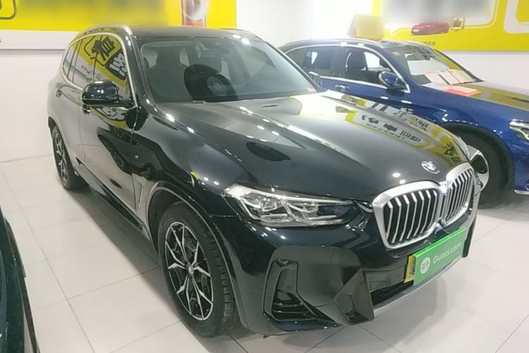 Used BMW X3 2023 xDrive25i M Sport Package Front Right 45 Deg