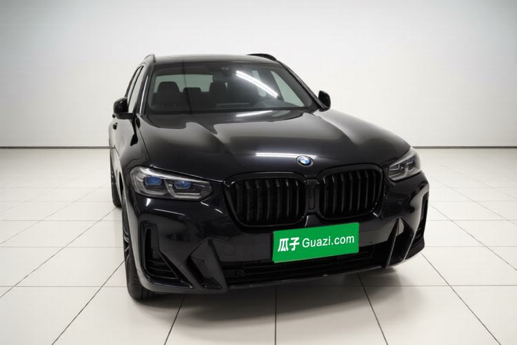 Used BMW X3 2023 Restyled xDrive30i Leading Edition M Night Sky Package Front Right 45 Deg