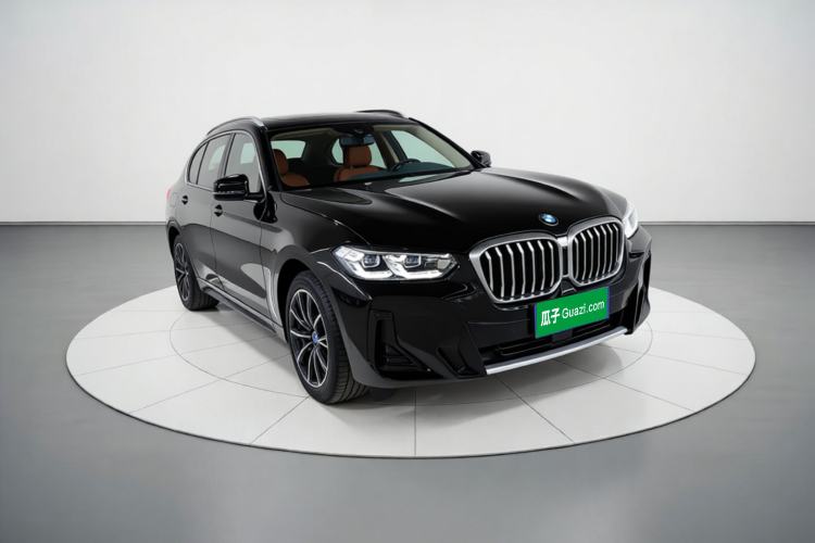 Used BMW X3 2023 xDrive25i M Sport Package Front Right 45 Deg
