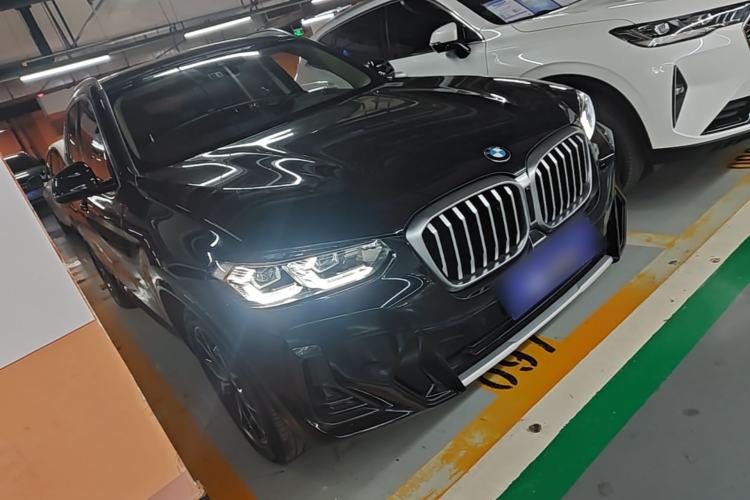 Used BMW X3 2023 xDrive25i M Sport Package Front Right 45 Deg