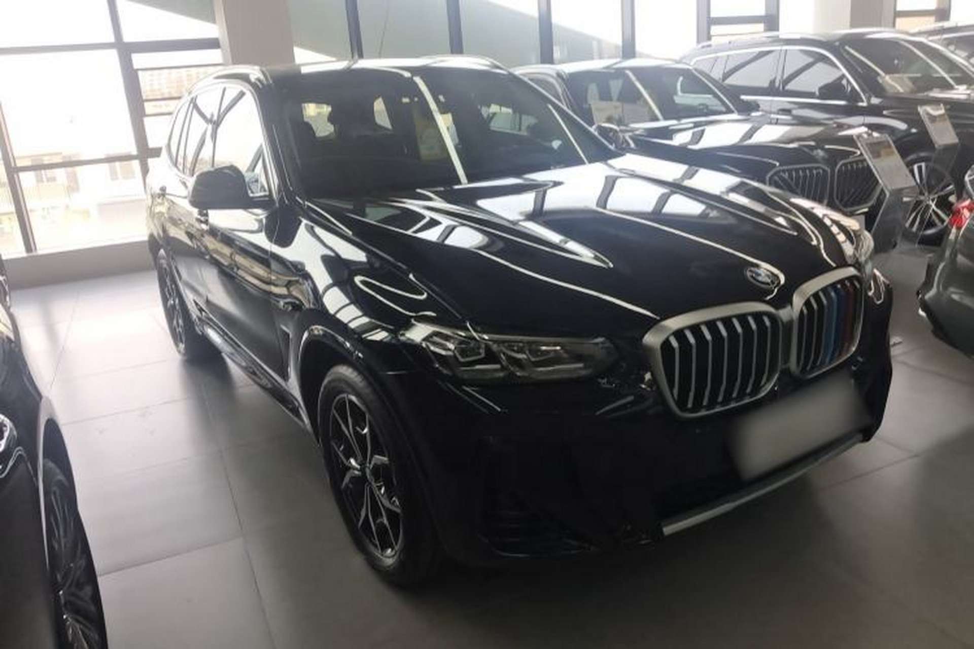 Used BMW X3 2023 xDrive25i M Sport Package Front Right 45 Deg
