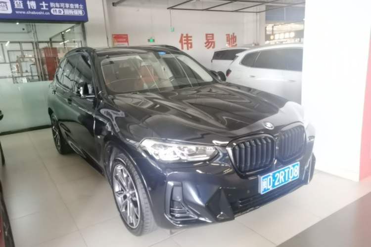 Used BMW X3 2023 Restyled xDrive30i Leading Edition M Night Sky Package Front Right 45 Deg
