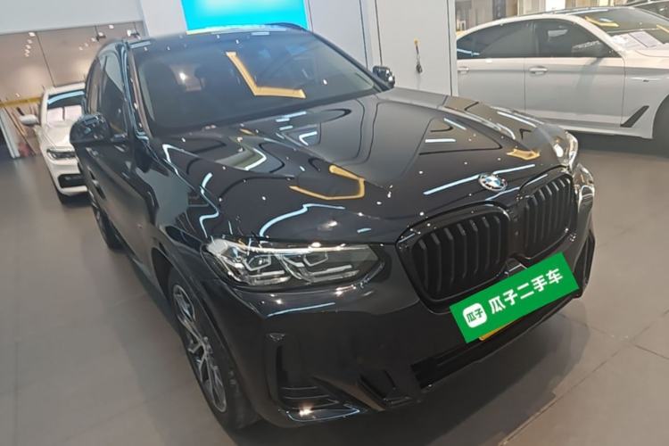 Used BMW X3 2023 Restyled xDrive30i Leading Edition M Night Sky Package Front Right 45 Deg
