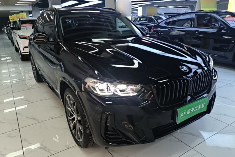 Used BMW X3 2023 Restyled xDrive30i Leading Edition M Night Sky Package Front Right 45 Deg