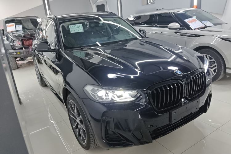 Used BMW X3 2023 Restyled xDrive30i Leading Edition M Night Sky Package Front Right 45 Deg