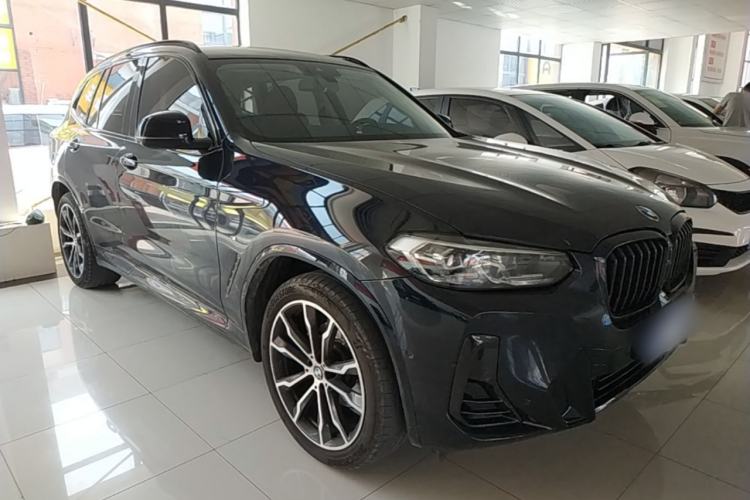 Used BMW X3 2023 Restyled xDrive30i Leading Edition M Night Sky Package Front Right 45 Deg