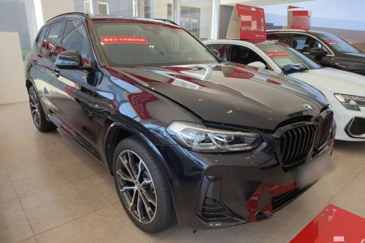 Used BMW X3 2023 Restyled xDrive30i Leading Edition M Night Sky Package Front Right 45 Deg