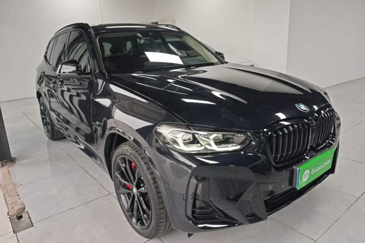Used BMW X3 2023 Restyled xDrive30i Leading Edition M Night Sky Package Front Right 45 Deg