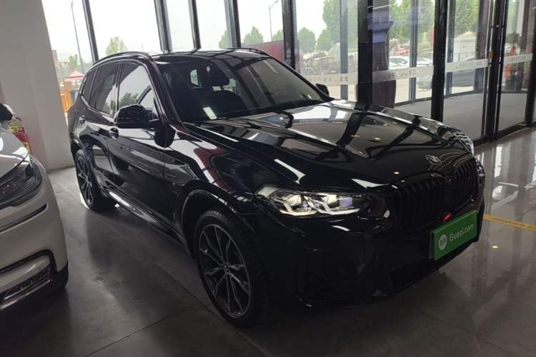 Used BMW X3 2023 Restyled xDrive30i Leading Edition M Night Sky Package Front Right 45 Deg