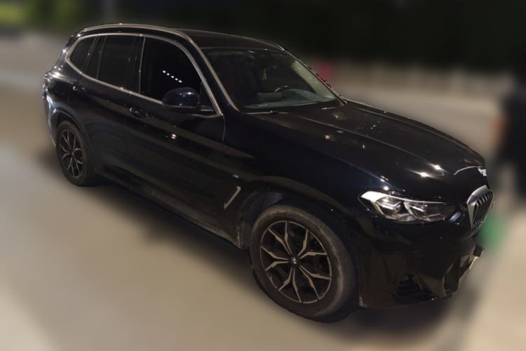 Used BMW X3 2023 xDrive25i M Sport Package Front Right 45 Deg