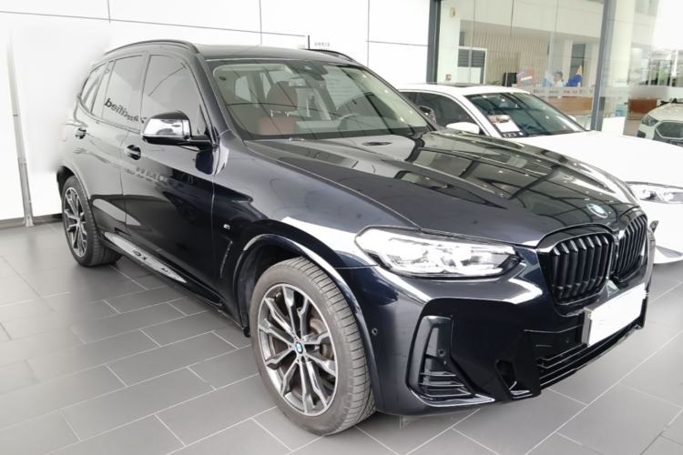 Used BMW X3 2023 Restyled xDrive30i Leading Edition M Night Sky Package Front Right 45 Deg