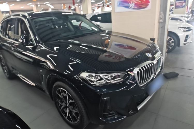 Used BMW X3 2023 xDrive25i M Sport Package Front Right 45 Deg