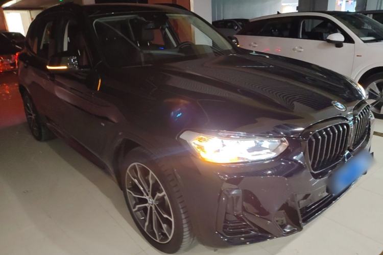 Used BMW X3 2023 xDrive30i Leading Model M Night Edition Package Front Right 45 Deg
