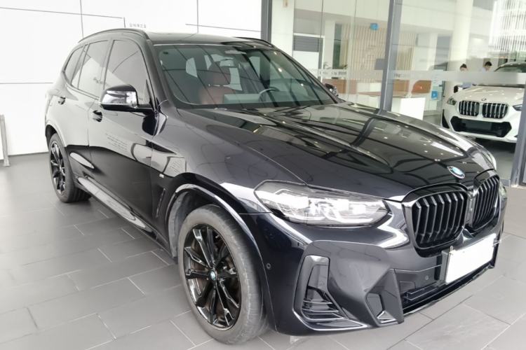 Used BMW X3 2023 Restyled xDrive30i Luxury Version M Night Edition Package Front Right 45 Deg