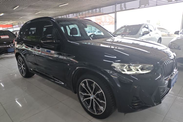 Used BMW X3 2023 Restyled xDrive30i Leading Edition M Night Sky Package Front Right 45 Deg