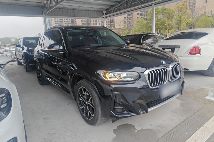 Used BMW X3 2023 xDrive25i M Sport Package Front Right 45 Deg