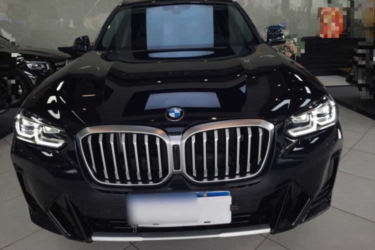 Used BMW X3 2023 xDrive25i M Sport Package Front