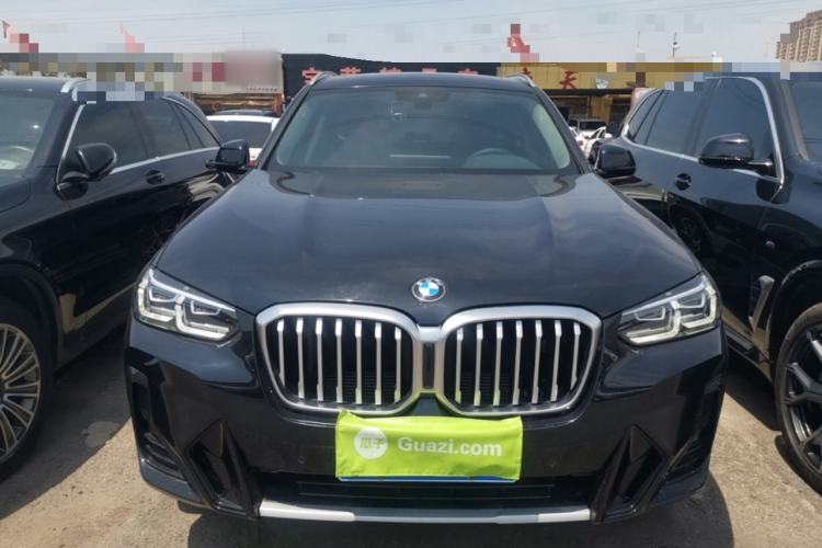Used BMW X3 2023 xDrive25i M Sport Package Front