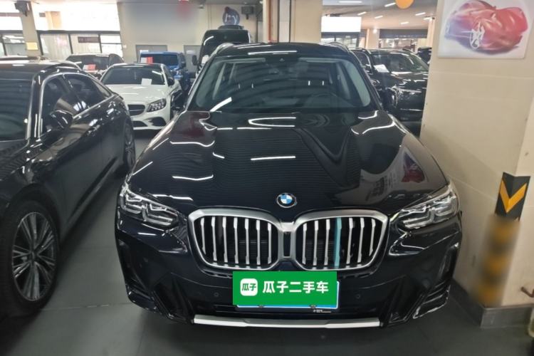 Used BMW X3 2023 xDrive25i M Sport Package Front