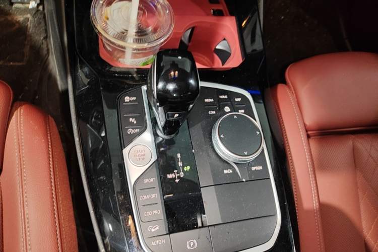 Used BMW X3 2023 xDrive25i M Sport Package Gear Lever