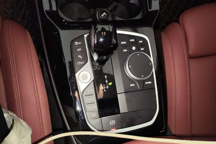 Used BMW X3 2023 Restyled xDrive30i Leading Edition M Night Sky Package Gear Lever