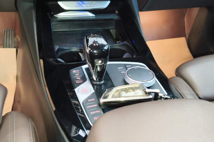 Used BMW X3 2023 xDrive30i Leading Model M Night Edition Package Gear Lever