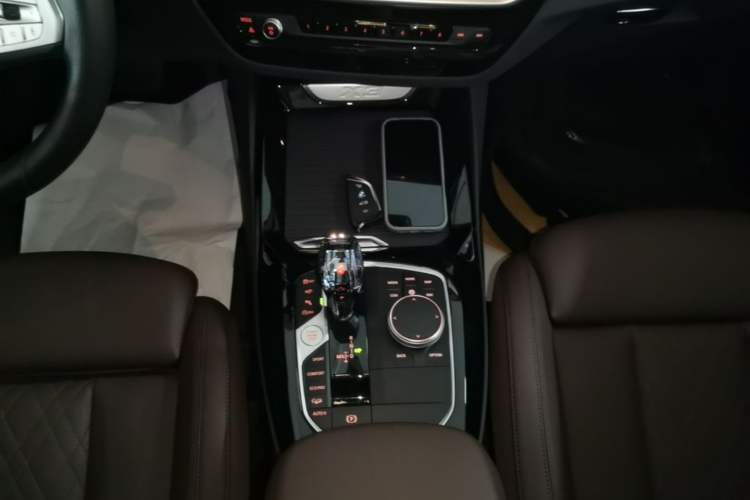 Used BMW X3 2023 Restyled xDrive30i Leading Edition M Night Sky Package Gear Lever