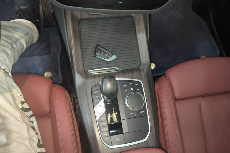 Used BMW X3 2023 xDrive30i Leading Model M Night Edition Package Gear Lever
