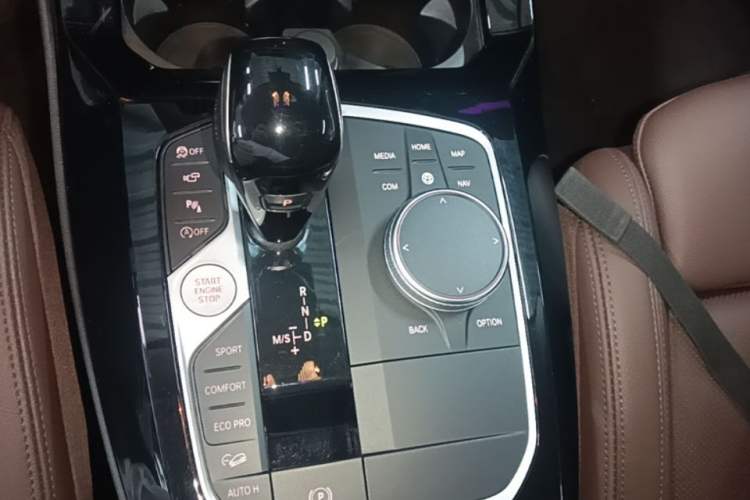 Used BMW X3 2023 xDrive30i Leading Model M Night Edition Package Gear Lever