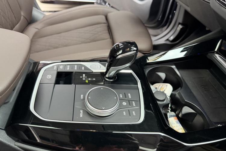 Used BMW X3 2023 Restyled xDrive30i Leading Edition M Night Sky Package Gear Lever