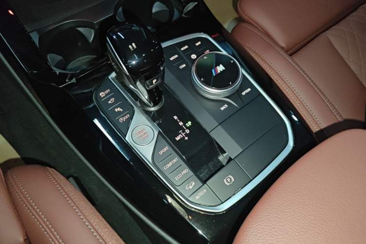 Used BMW X3 2023 Restyled xDrive30i Leading Edition M Night Sky Package Gear Lever