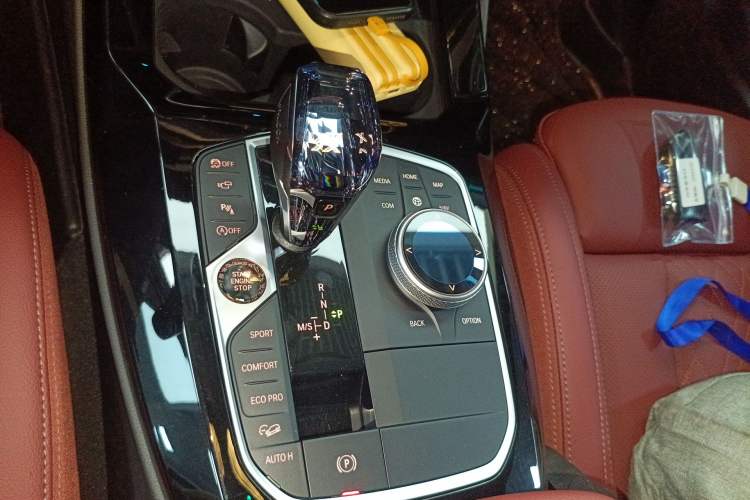 Used BMW X3 2023 Restyled xDrive30i Leading Edition M Night Sky Package Gear Lever