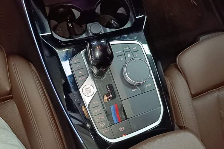 Used BMW X3 2023 xDrive30i Leading Model M Night Edition Package Gear Lever