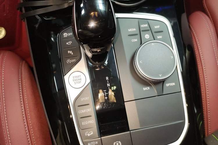 Used BMW X3 2023 xDrive30i Leading Model M Night Edition Package Gear Lever