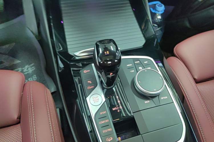 Used BMW X3 2023 xDrive25i M Sport Package Gear Lever