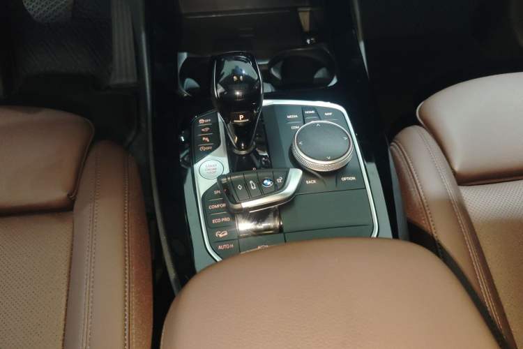 Used BMW X3 2023 Restyled xDrive30i Leading Edition M Night Sky Package Gear Lever