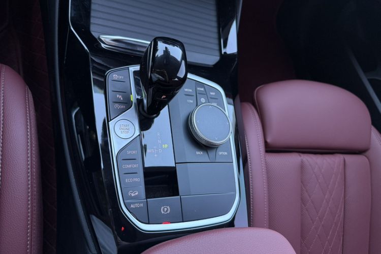 Used BMW X3 2023 xDrive25i M Sport Package Gear Lever