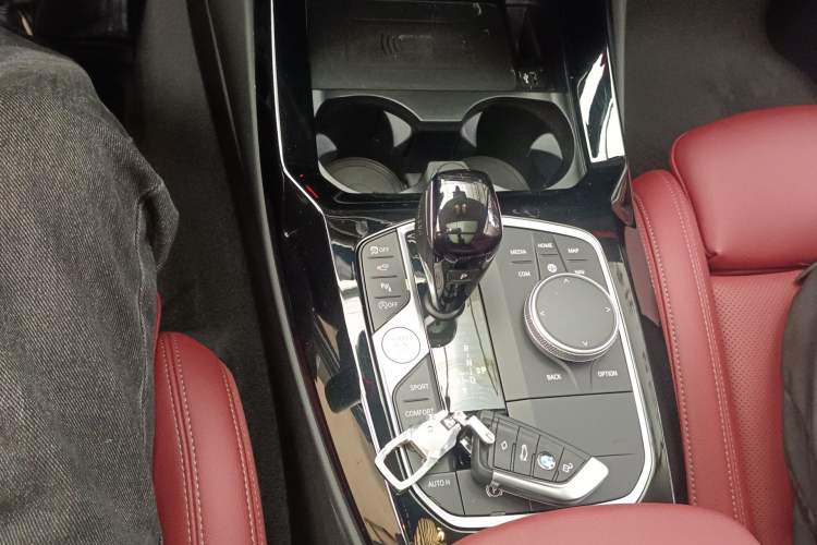 Used BMW X3 2023 Restyled xDrive30i Leading Edition M Night Sky Package Gear Lever