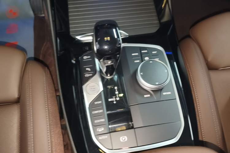 Used BMW X3 2023 xDrive25i M Sport Package Gear Lever