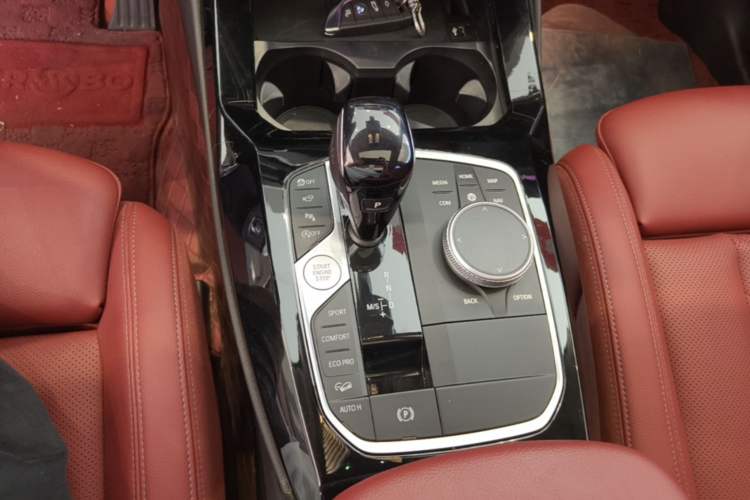 Used BMW X3 2023 Restyled xDrive30i Leading Edition M Night Sky Package Gear Lever
