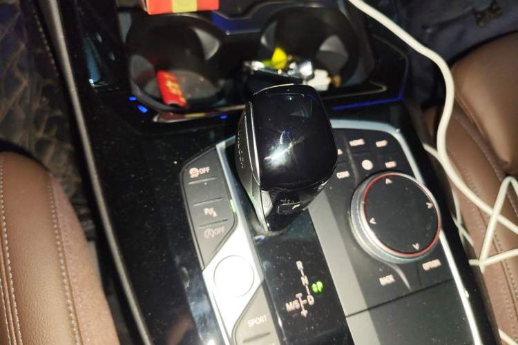 Used BMW X3 2023 xDrive25i M Sport Package Gear Lever