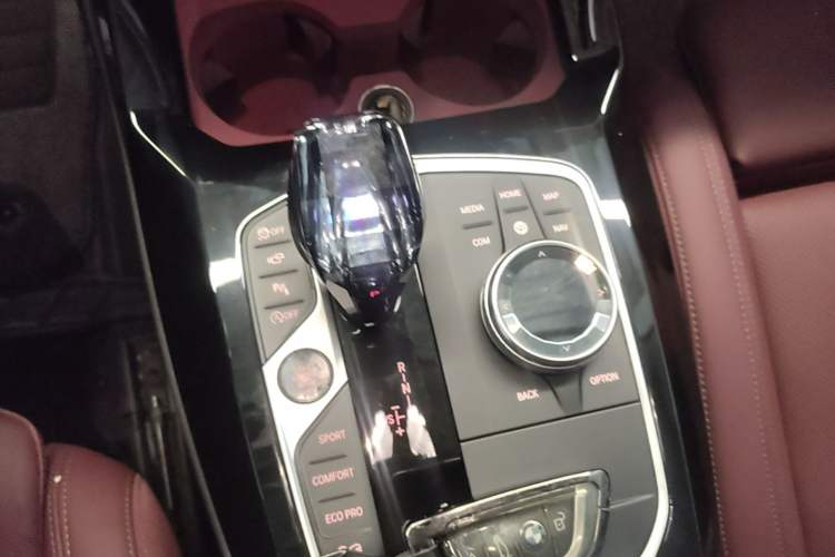 Used BMW X3 2023 Restyled xDrive30i Leading Edition M Night Sky Package Gear Lever