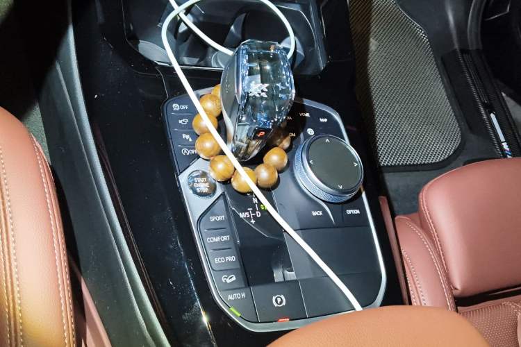 Used BMW X3 2023 xDrive30i Luxury Edition M Night Sky Package Gear Lever