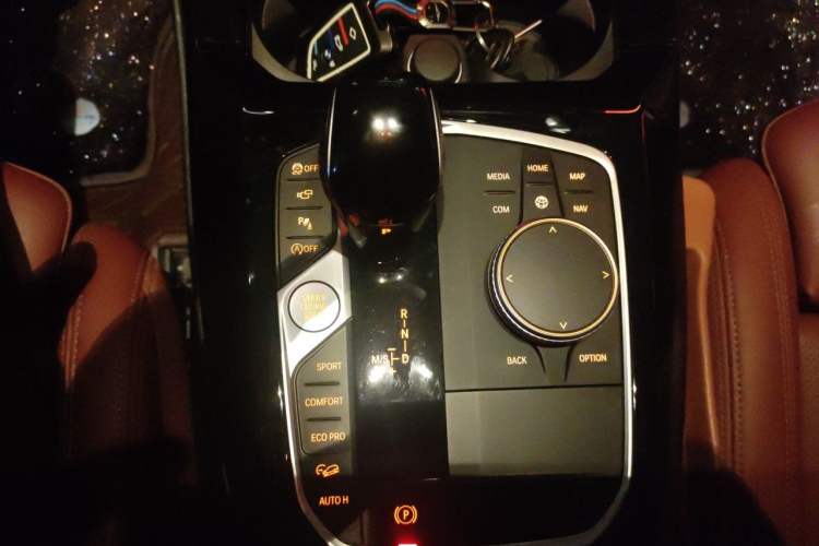 Used BMW X3 2023 xDrive30i Leading Model M Night Edition Package Gear Lever